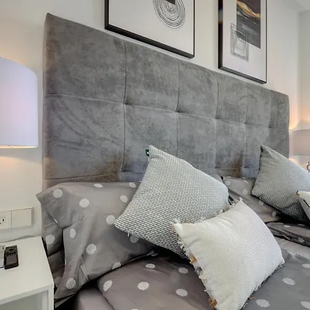 Apartment New Spectacular Sea View At Higueron Next To Carvajal